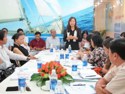 buon ban tom the chan trang, ban tom the chan trang giong,thuy san dac loc buon ban tom the chan trang, ban tom the chan trang giong,thuy san dac loc